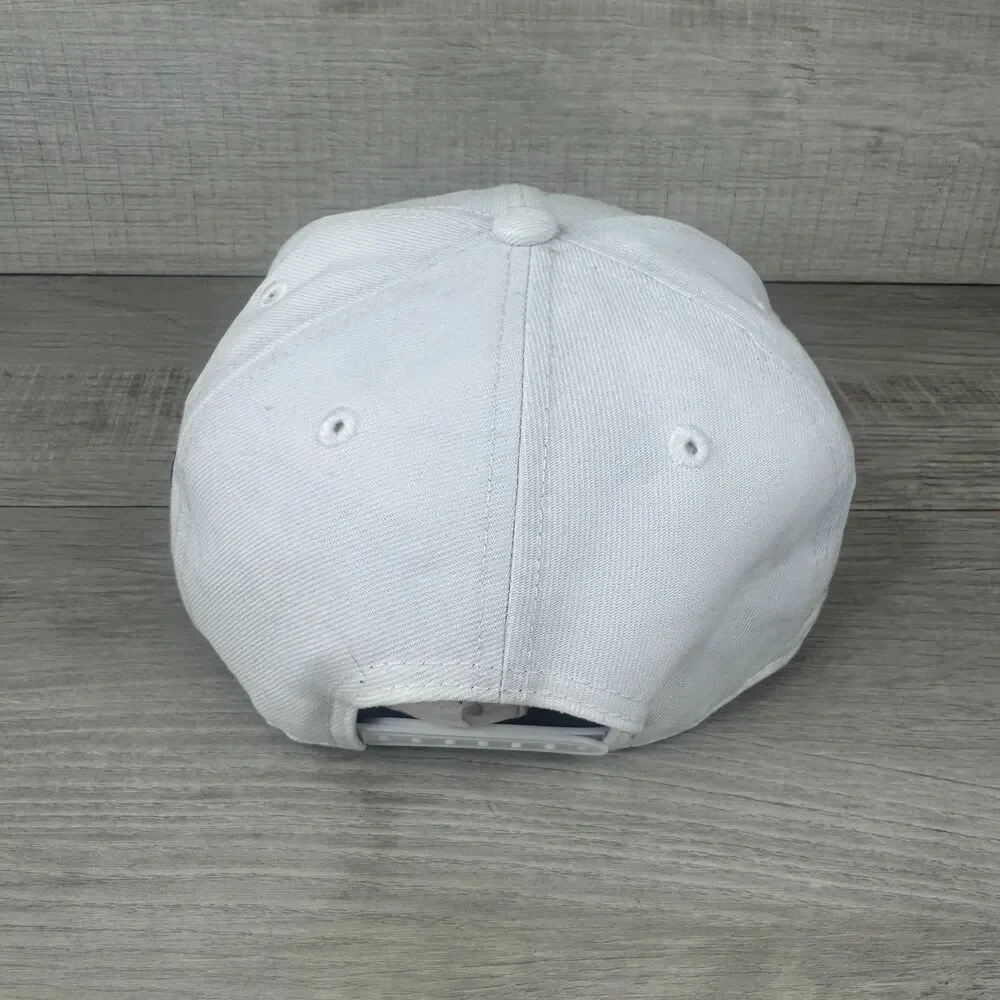 New Era 9Fifty Chicago Cubs Cap Mens One Size White ComplexCon Snapback Hat